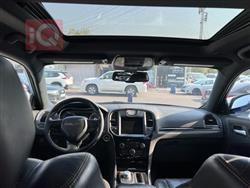 کرایسلەر 300